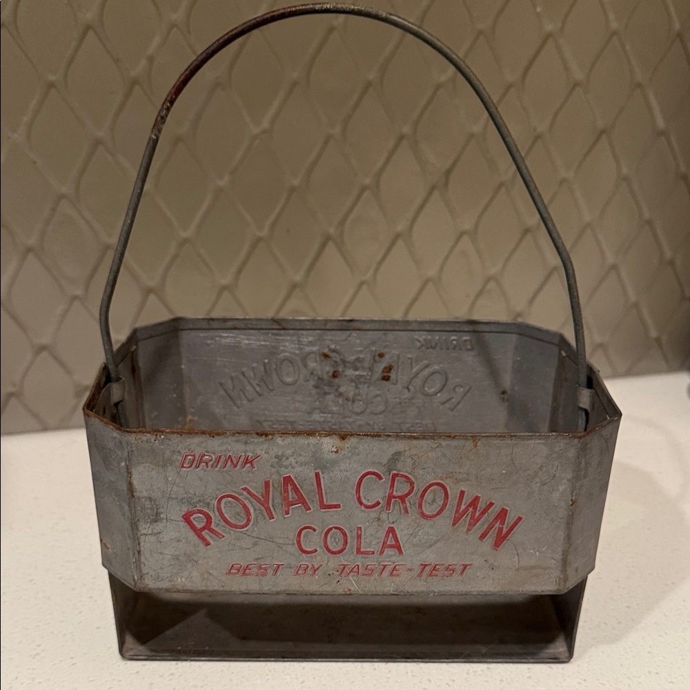 Vintage Royal Crown Cola Metal Carrier